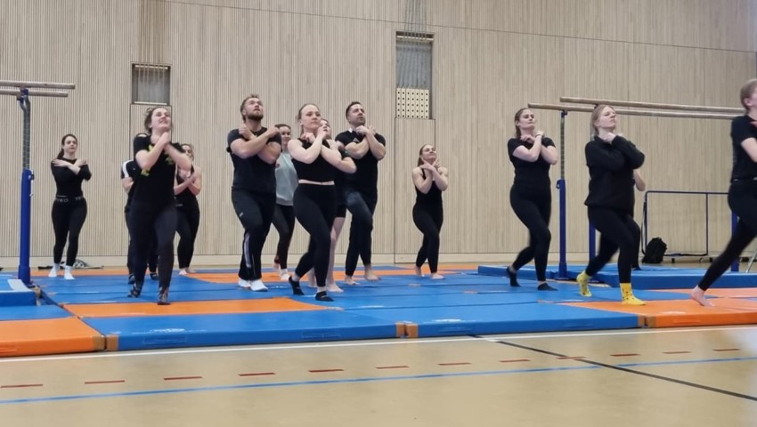 Im Trainingslager des TV Buchs wurden in der Disziplin Gerätekombination neue Elemente getestet.