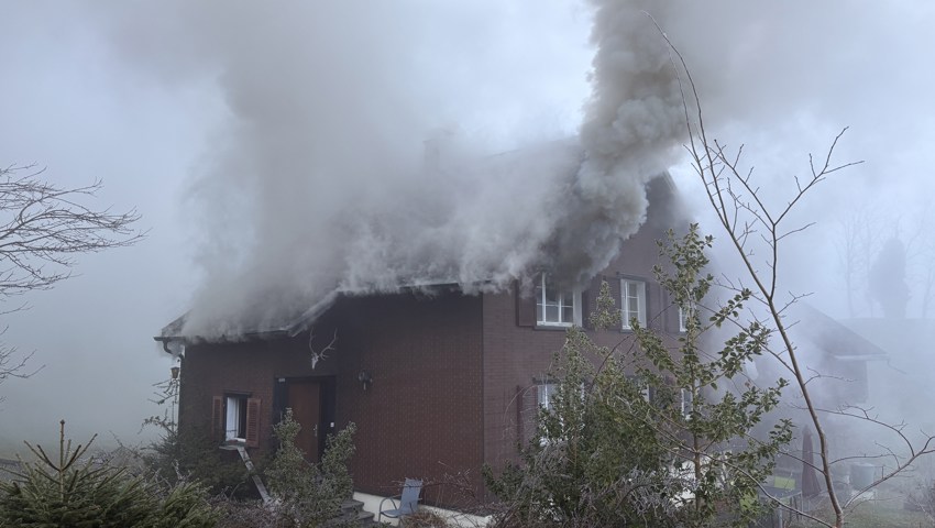 Das Haus ist nicht mehr bewohnbar.