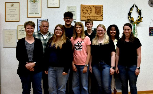 Jasmin Gabathuler nach 20 Jahren zum neuen Ehrenmitglied ernannt