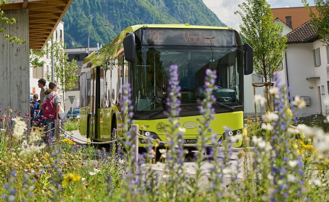 Ab diesem Sommer gibt es ein kostenloses ÖV-Abo für Schüler und Lernende