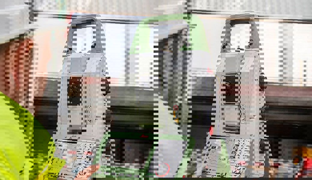 «Unumgängliche Kündigungen» bei Leica Geosystems – 90 Personen sollen ihre Stelle verlieren