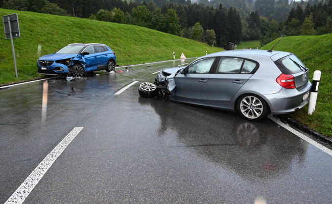 Frontalkollision auf der Stossstrasse in der Nähe von Altstätten