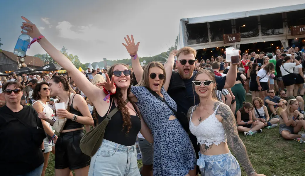 Das Open Air St. Gallen ist jedes Jahr ein Publikumsmagnet: Wenn die Sonne scheint, ist die Freude umso grösser.