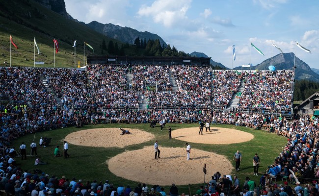 Brot, Spiele und Promis: So war das Schwingfest auf der Schwägalp