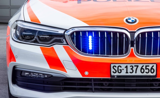 Manipulierter Feuerwerkskörper explodiert: Mann schwer verletzt