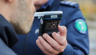Mit Alkohol aber ohne Führerschein am Steuer