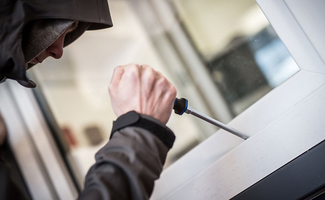 «Grenzschutz, Asyl-Obergrenzen, Ausschaffungen»: SVP-Kantonsräte stellen Fragen zu Einbrüchen