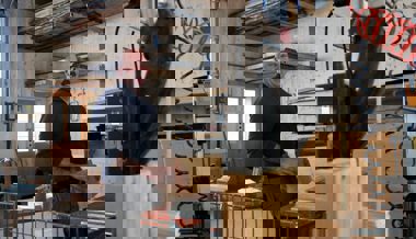 "Schindeln machen ist eine Arbeit für die Ewigkeit", sagt Christian Lieberherr