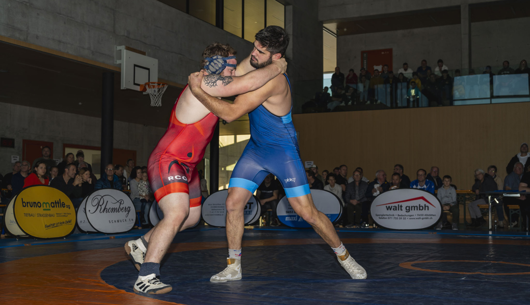 Manuel Lüthi (rotes Trikot) kämpfte vergangenen Sonntag zum zweiten Mal für den RCOG.