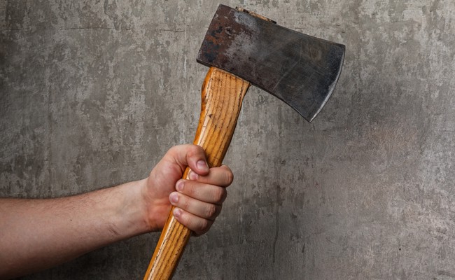 Beil-Werfer kommt mit Geldstrafe davon