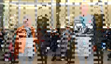 Seine Bilder erzählen Geschichten: Gian Ehrenzeller hat den Radio- und Fernsehpreis der SRG Ostschweiz erhalten