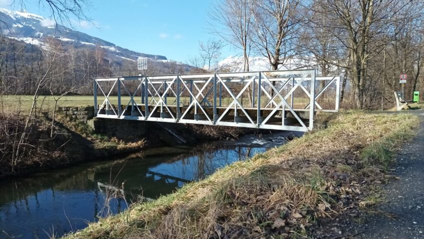  Die alte Stahlbrücke beim Tomelisgraben soll versetzt werden. 