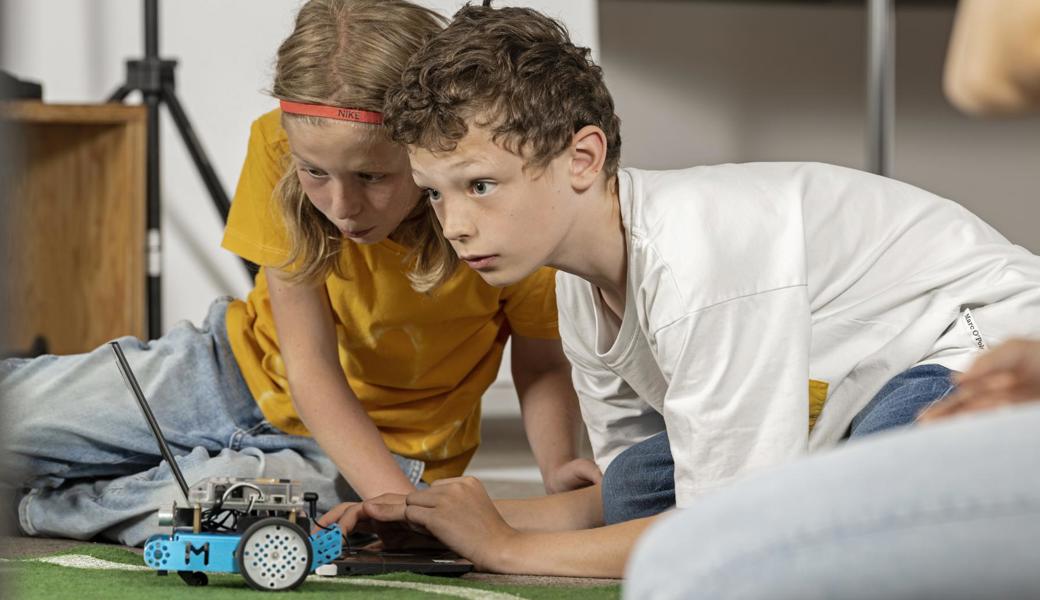 Über 2000 Schulkinder nutzten 2024/2025 das Smartfeld