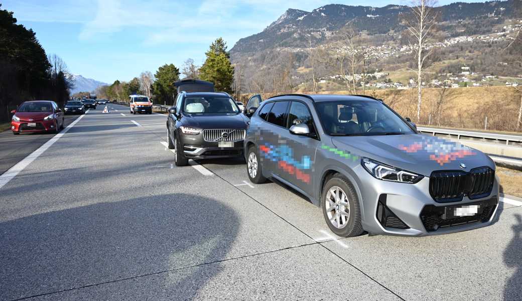 Hoher Sachschaden: Zwei Auffahrunfälle auf der A13