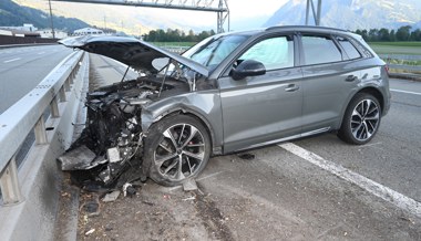 Herumgespickt wie eine Billardkugel