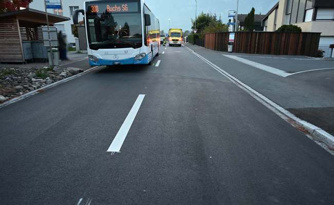 Zusammenstoss mit Auto in Haag: 13-jähriger Fussgänger verletzt sich und musste ins Spital geflogen werden