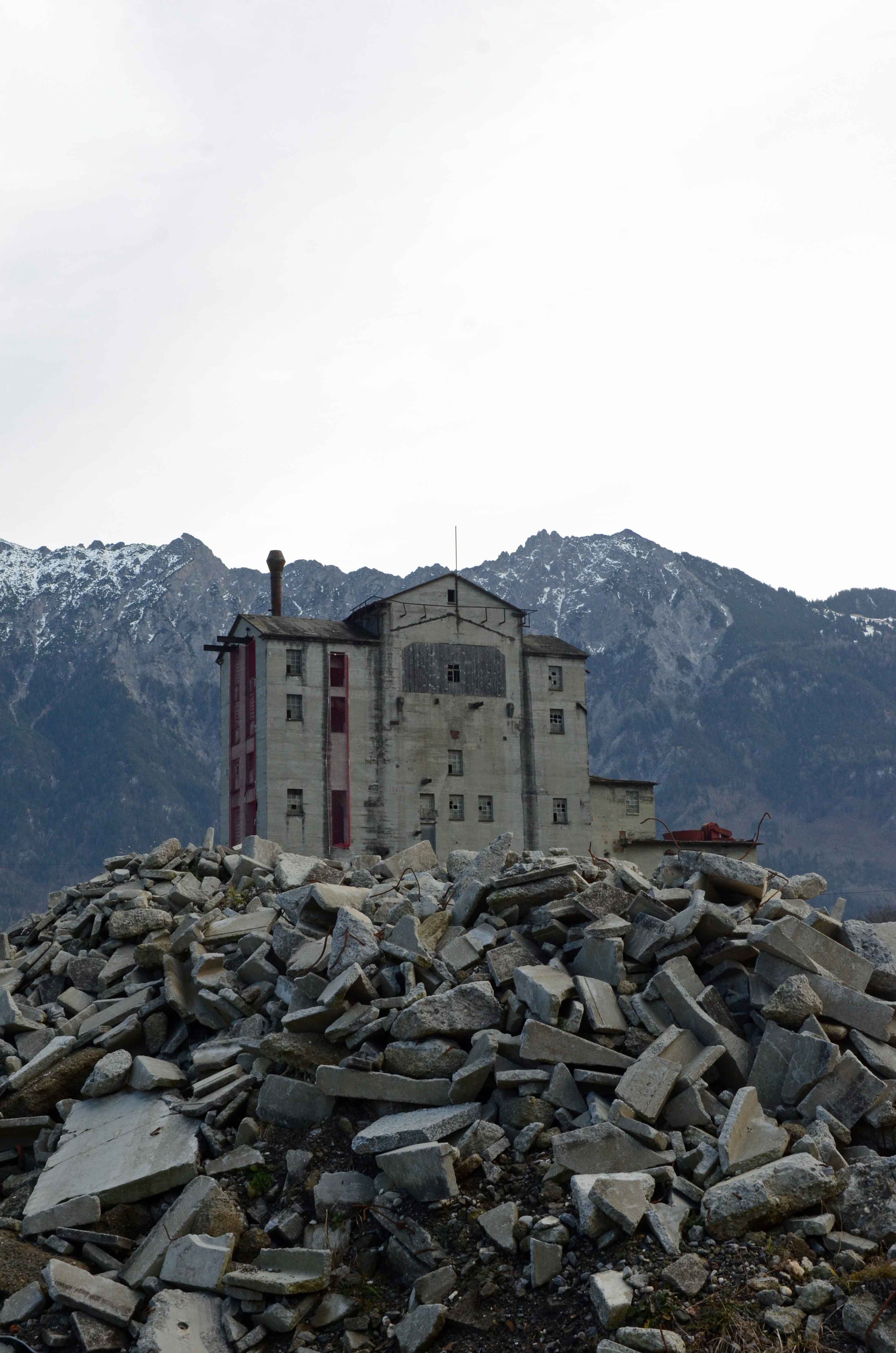 Abbruch auf Raten: Wie weiter mit dem alten Schotterwerk?