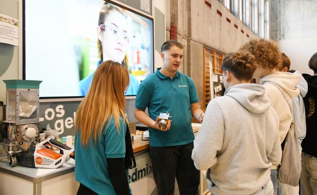 Jugendliche entdecken bei «Lehre statt Leere» über 50 Berufe