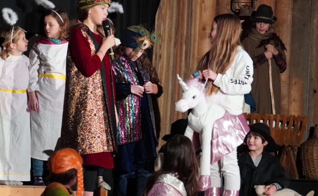 Über 70 Personen beteiligten sich an speziellem Weihnachtsgottesdienst