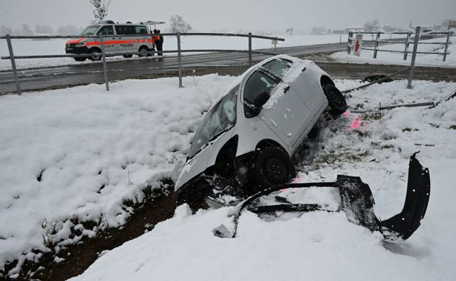 Winterliche Strassenverhältnisse führten zu Unfällen