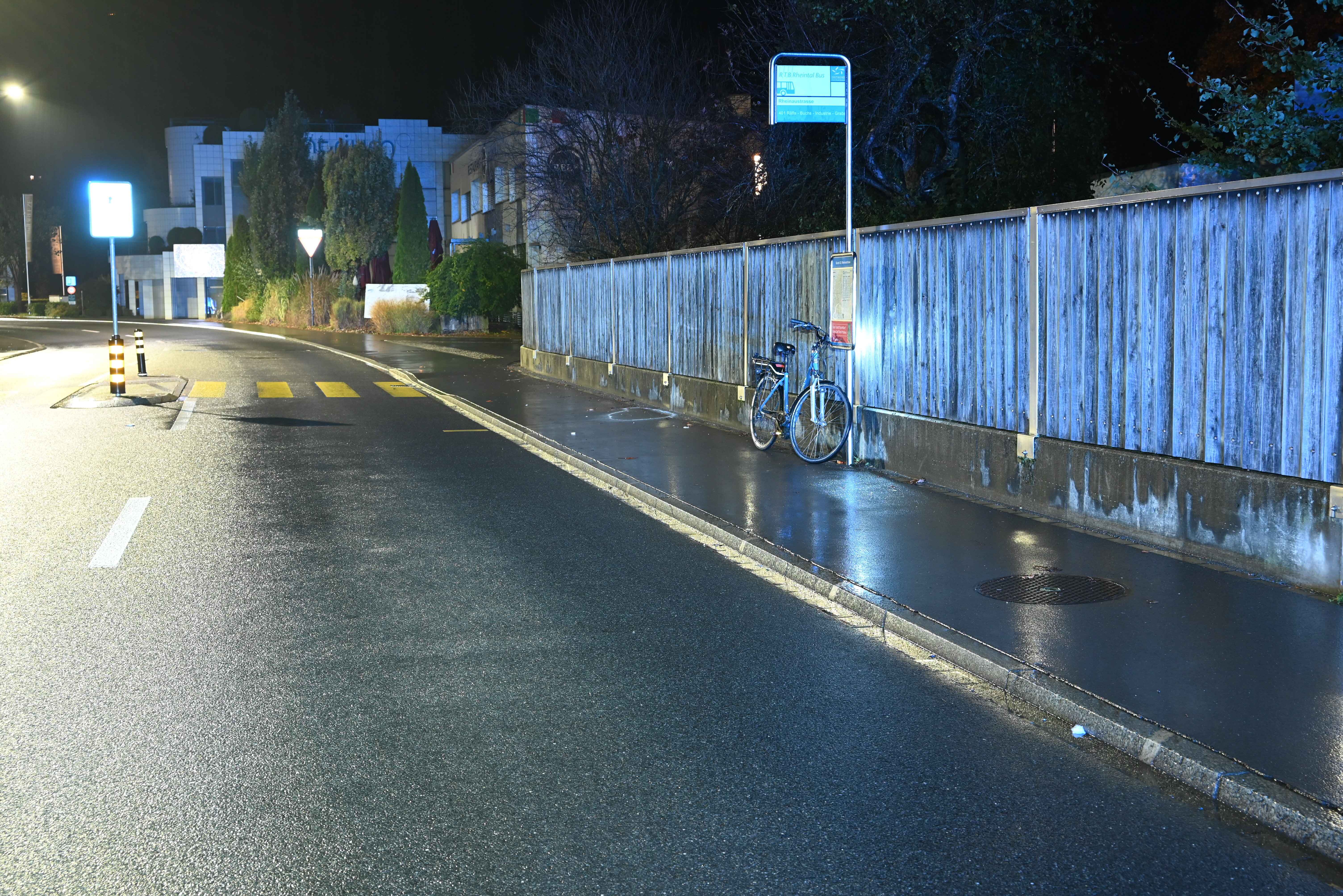 45-Jähriger verletzt sich bei nächtlichem Unfall mit E-Bike