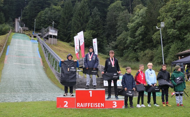 Nicht alle nutzten den Heimvorteil auf der Mattenschanze in Wildhaus