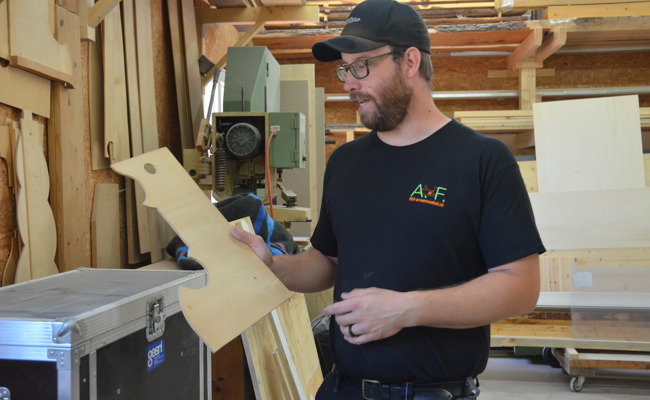 Arvenmöbel, modern oder traditionell – Fliri macht's