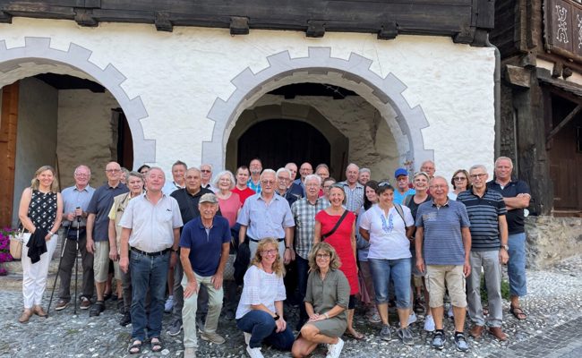 Rotkreuz-Fahrerinnen und Rotkreuz-Fahrern für gemeinnützige Dienste gedankt