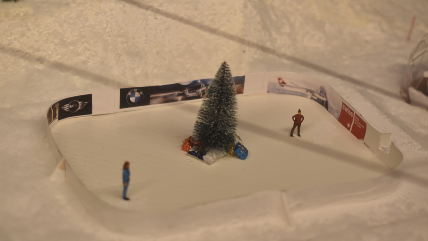 Familie Hobi hat an der Poststrasse 10 eine Miniatur-Winterlandschaft in Szene gesetzt.