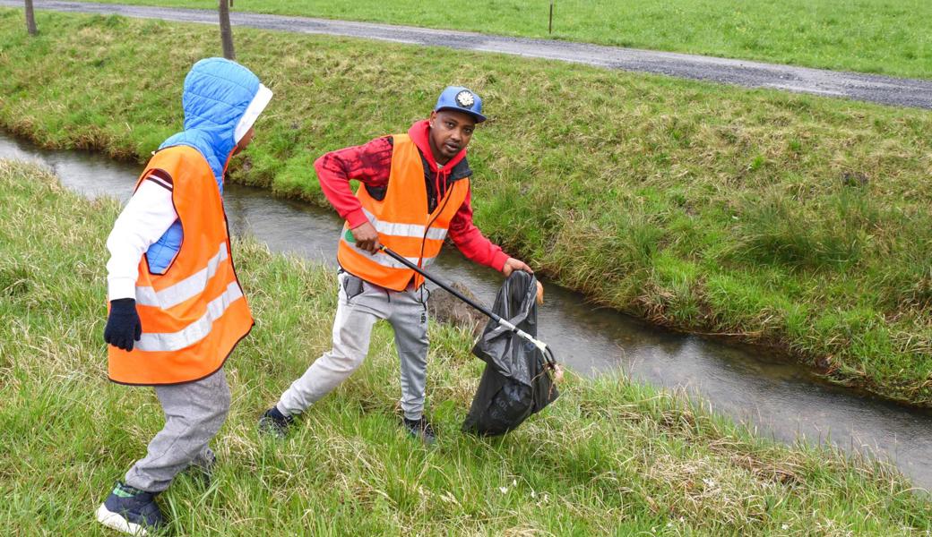 Selbstloser Einsatz für die Umwelt: Freiwillige sammelten Abfall ein