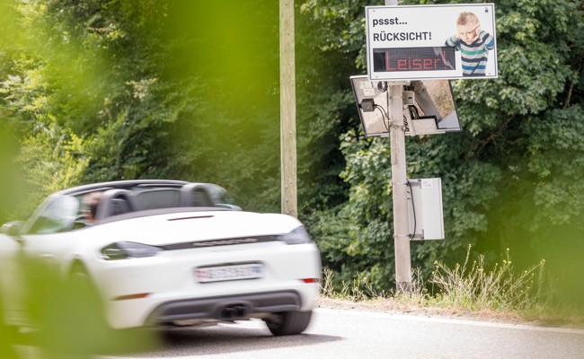 Lärmdisplays gegen Autoposer? Dieser Vorschlag fällt in der Ostschweiz durch