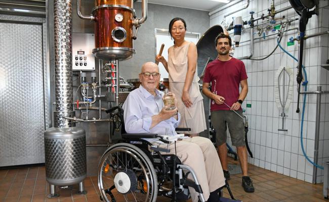 Kulturprojekt mit 40 Prozent: Ein Schnaps schlägt Brücken nach Korea