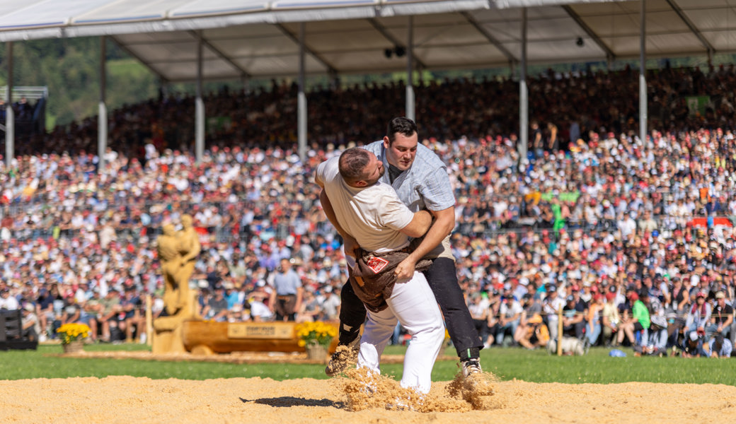 Im letzten Gang unterlag Kjetil Fausch dem Berner Teilverbandskranzer Jan Wittwer.