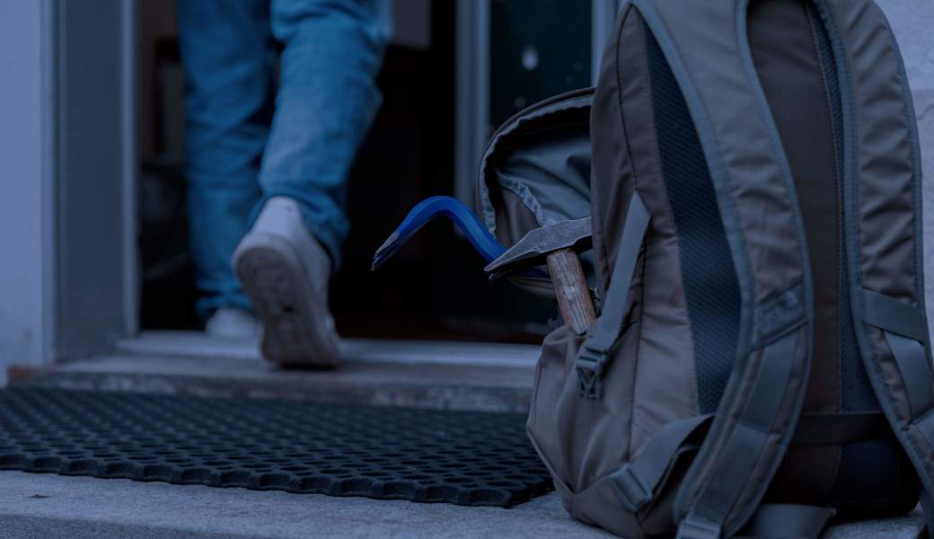 BMW aus Autogarage gestohlen – Täter sprachen französisch