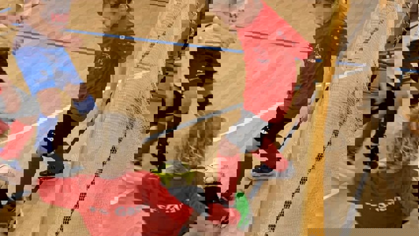  Spannende Szenen vor dem Tor waren haufenweise zu sehen. 