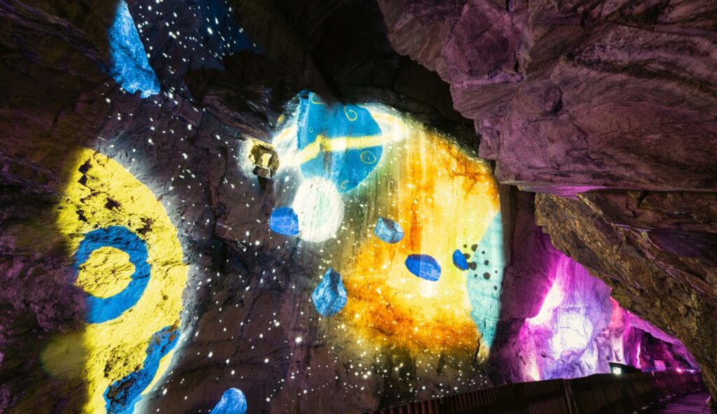  Die Light Ragaz in der Taminaschlucht hat rund 15000 Menschen angelockt. 