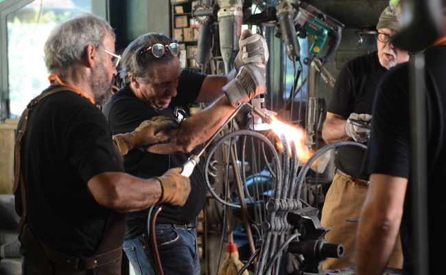 Ein Tänzchen mit glühendem Eisen