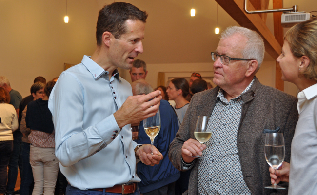 Allseits beste Laune bei Wahlfeier für Thomas Diezig