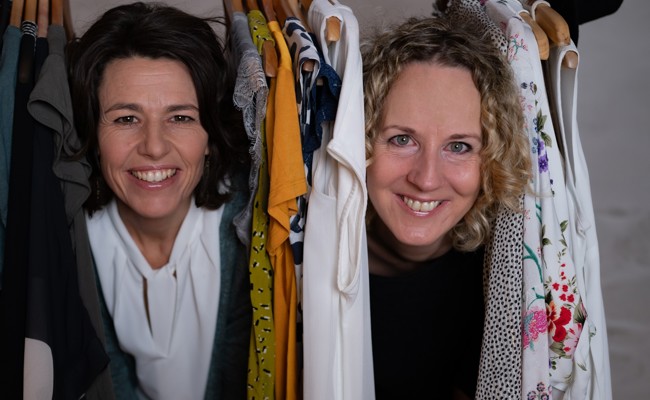 Kleidertausch und Koffermarkt – Lust auf neue Kleidungsstücke?