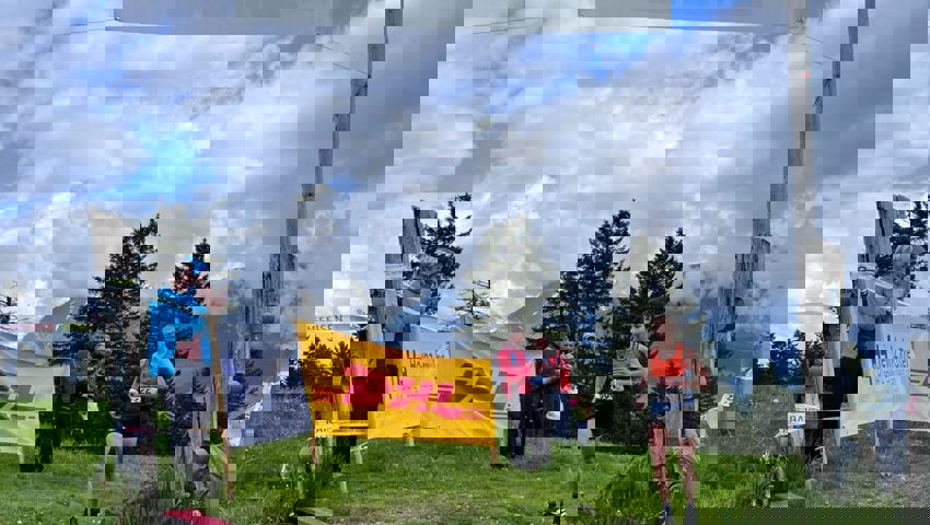  Die Siegerin bei den Damen, Gloria Giudici (35) beim Zieleinlauf. 