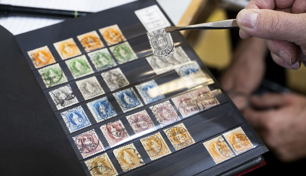 Der Bieter ersteigerte online Briefmarken im Wert von über 10’000 Franken, bezahlte die Ware aber nicht. 