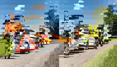 Zwei Velofahrer stossen zusammen: Beide landen verletzt im Spital