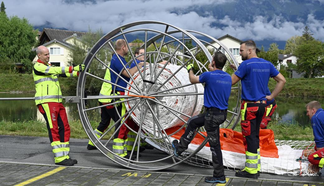 Ein aufmerksames Geschenk: Hochwasserschutz aus dem Container Ein aufmerksames Geschenk: Hochwasserschutz aus dem Container