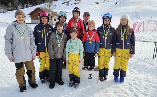 Schülerskirennen: Klare Siege bei den älteren Kinder