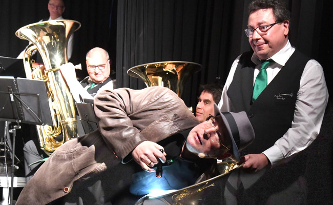 Ein spezieller Fall für Detektive, einer mit viel Musik