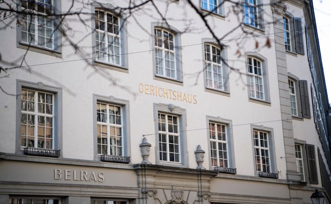 Klare Mehrheit und gespaltene SVP: St.Galler Kantonsrat lockert Wohnsitzpflicht an Kreisgerichten