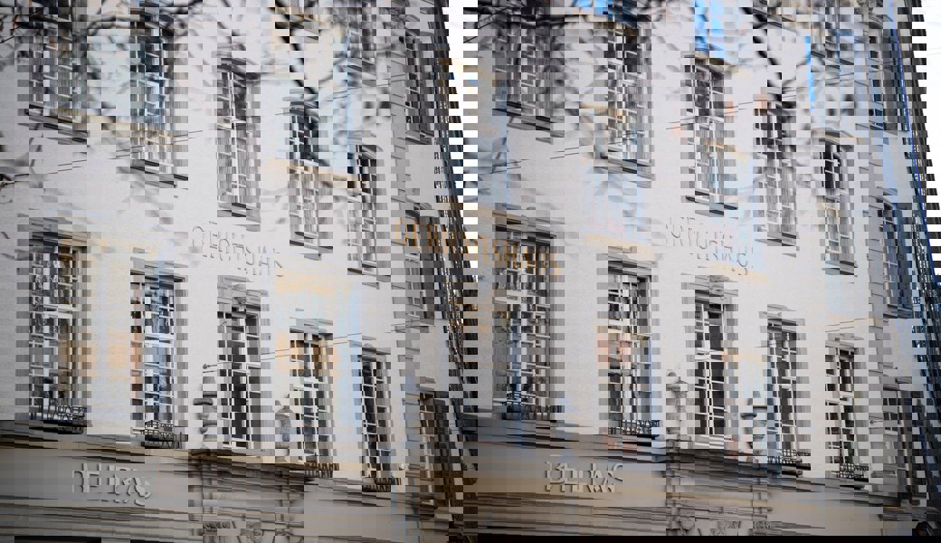 Künftig müssen Kreisrichterinnen und Kreisrichter nicht mehr in ihrem Wahlkreis wohnen. 