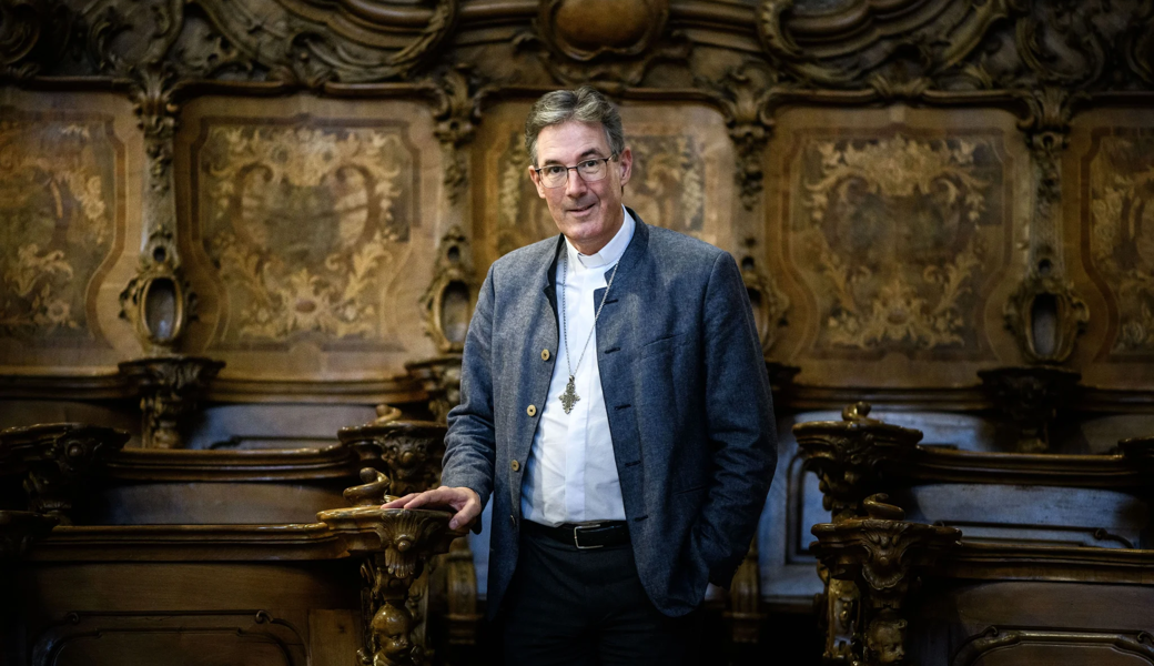 «Gott ist kein Zauberer»: Bischof Beat Grögli in der Kathedrale.