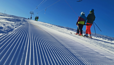 «Schon fast ein Wintermärchen»: Auf den St.Galler Skipisten herrscht grosser Andrang