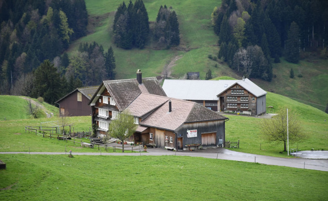 Verbotene Zäune auf Kantonsboden?